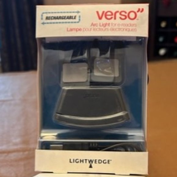 Arc Light For E-Readers - Picture 1 of 5